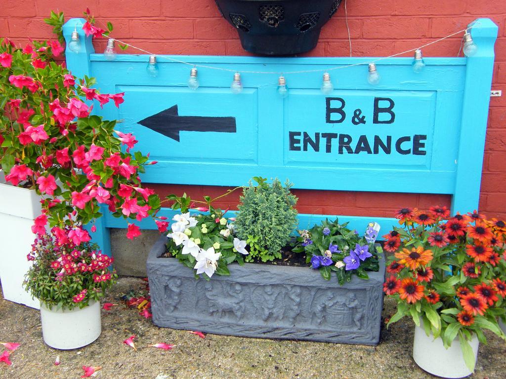 Royal Yeoman B&B Frampton  Exterior photo